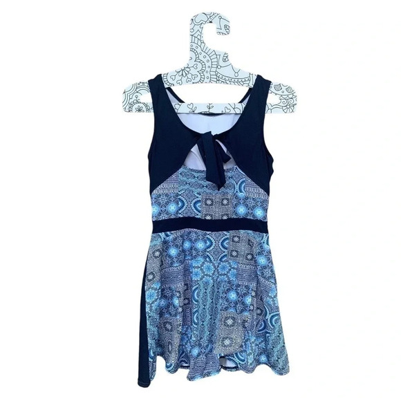 NWT Sunseeker Swimwear One Piece Printed Modest Swimsuit with attached skirt - Picture 5 of 13